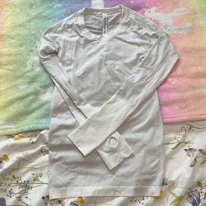Lululemon Swiftly Tech Long Sleeve Crew